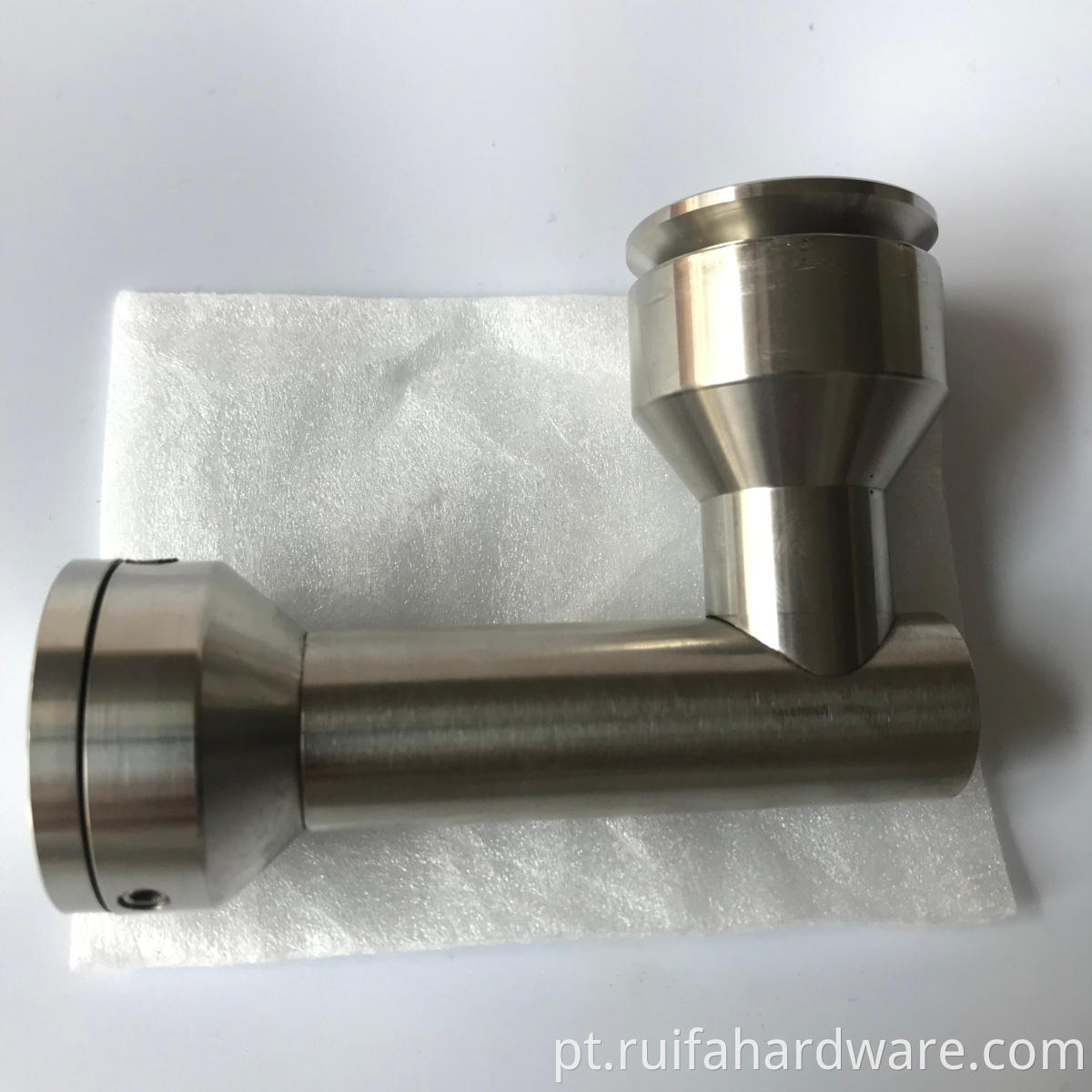 Point Fixing Glass to Wall Corner Connector (3)